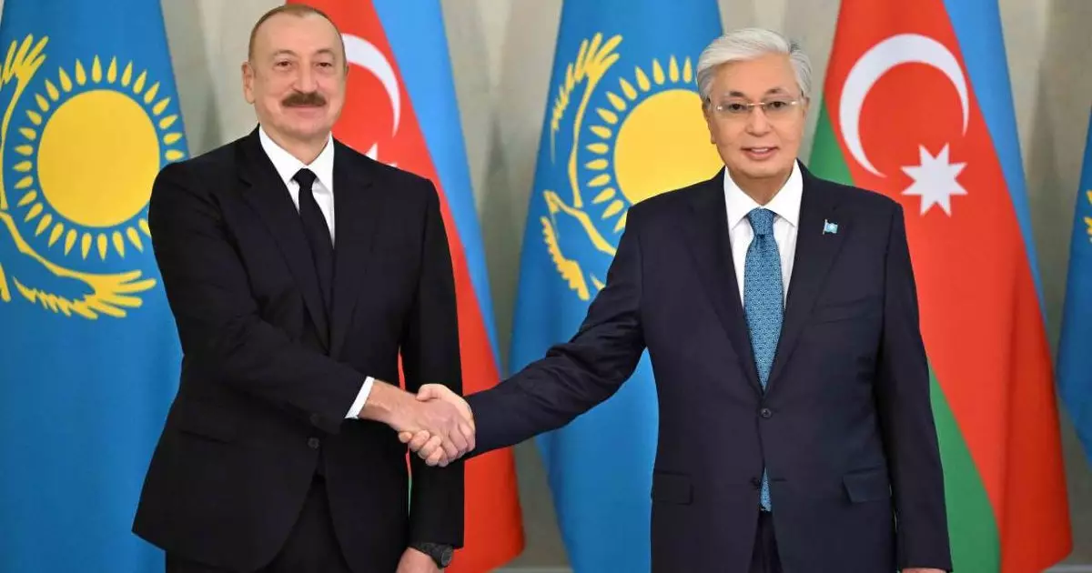  Әзербайжан Президенті Тоқаевтың екі ел арасындағы ынтымақтастықты дамытудағы рөлін атап өтті 