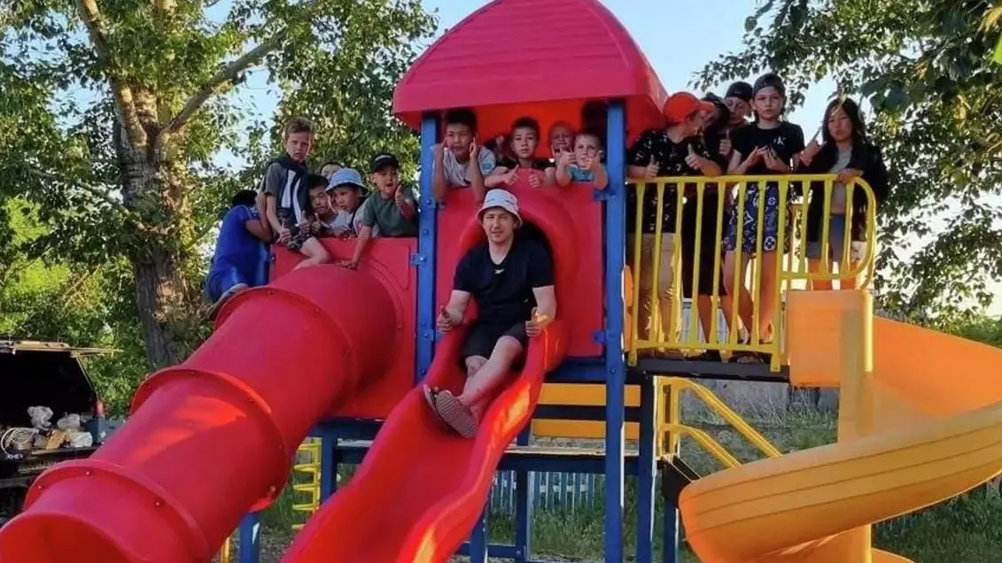«Жақсылық жасайсың, сол үшін жазаланасың»: ойын алаңын салған кәсіпкер сот үкіміне пікір білдірді