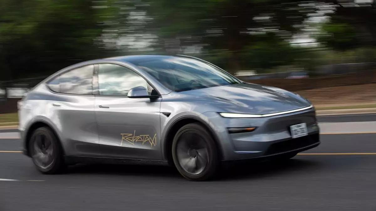 Запуск Tesla Robotaxi в Майами сопряжен с ограничениями.
