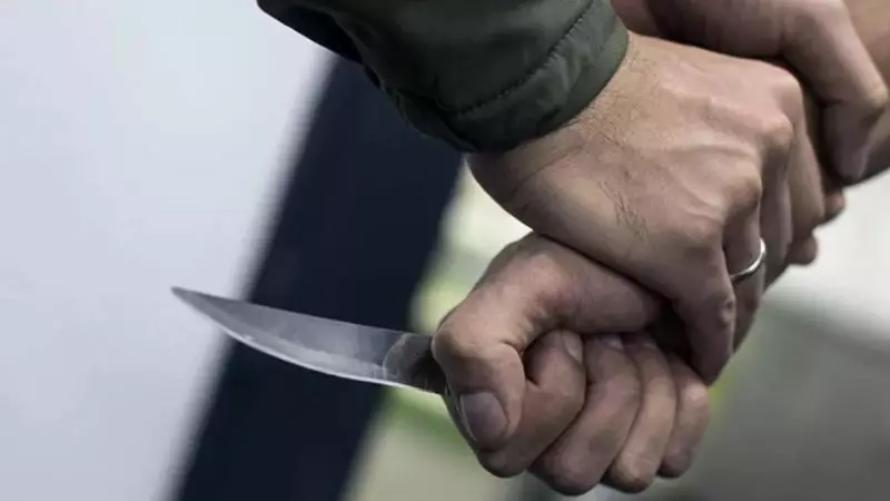 Абай облысында пышақ жарақаты бар қыздың мәйіті табылды
