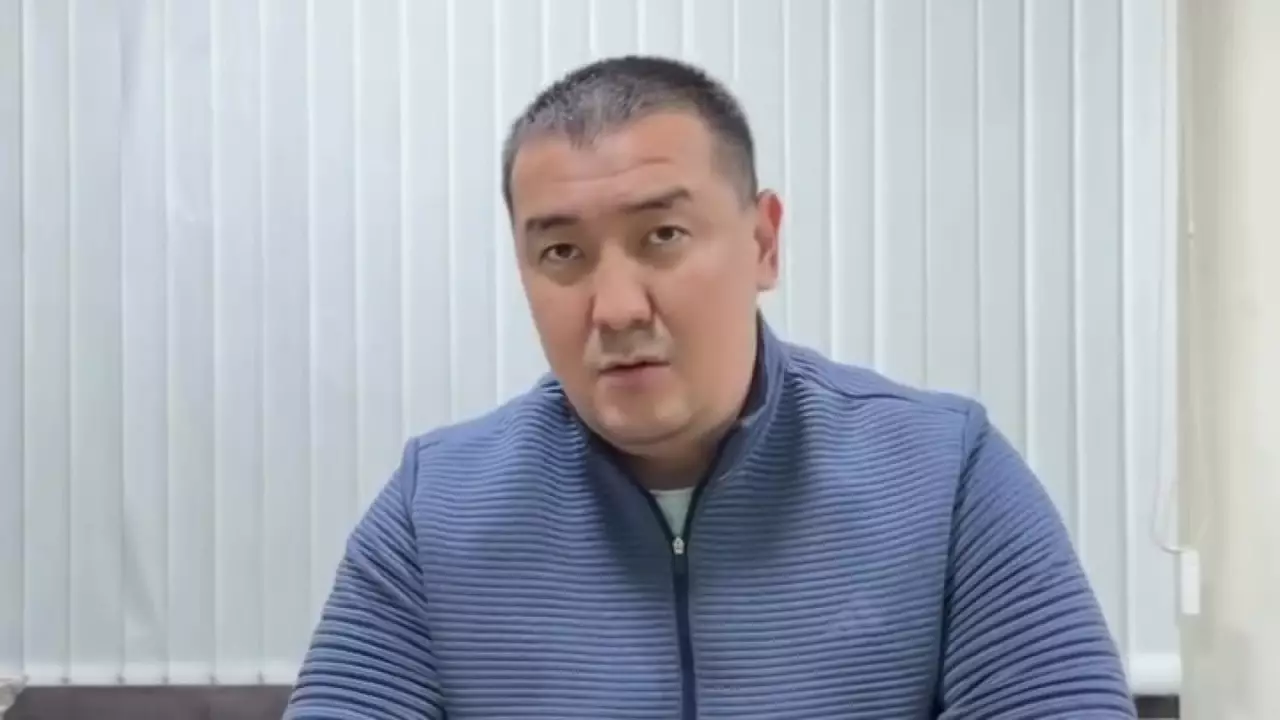 Блогер Әділетхан Молдаханға қатысты сот үкімі шықты