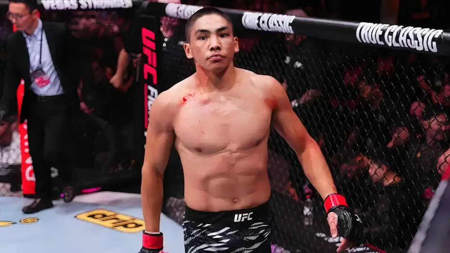 Казах получил главный бой на турнире UFC! Кто он и кто его соперник? 