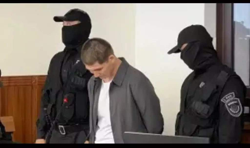 Нанес около 60 ножевых ранений: жестоко убивший семью Султан Сарсемалиев получил пожизненный срок