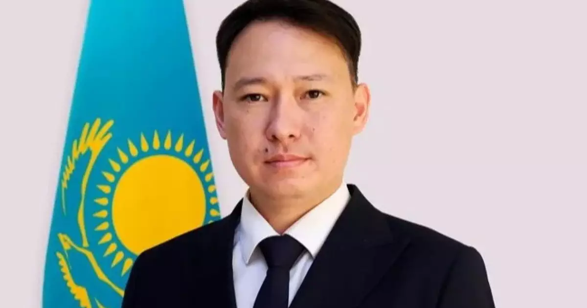  36 жастағы Дархан Мырзабаев өнеркәсіп және құрылыс вице-министрі болып тағайындалды 
