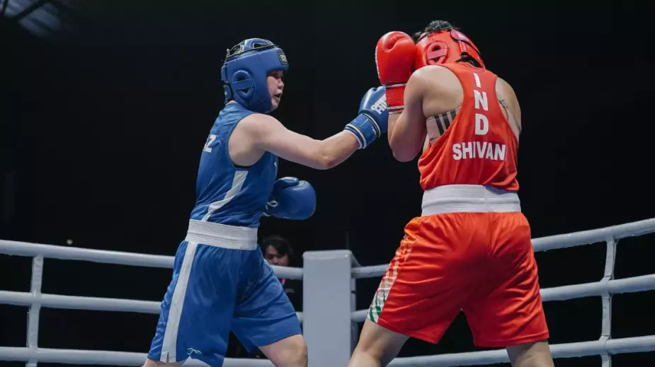 Казахстанская боксерша разгромила соперницу в финале и стала чемпионкой Азии U23