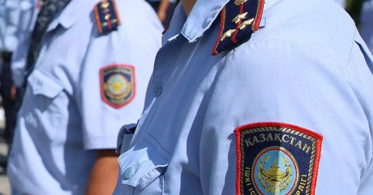 Полицейлер енді шетелдіктердің Қазақстанда заңды жүргенін тексеруге міндетті 