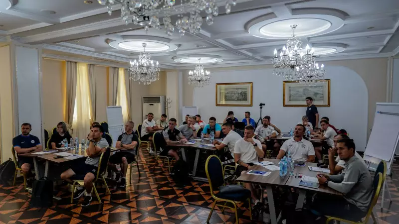 Қазақстандық бапкерлер ҚФФ білім беру бағдарламасынан өтті