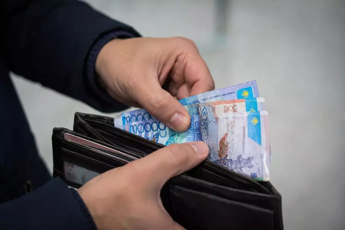 Рост реальных доходов не сделал казахстанцев богаче