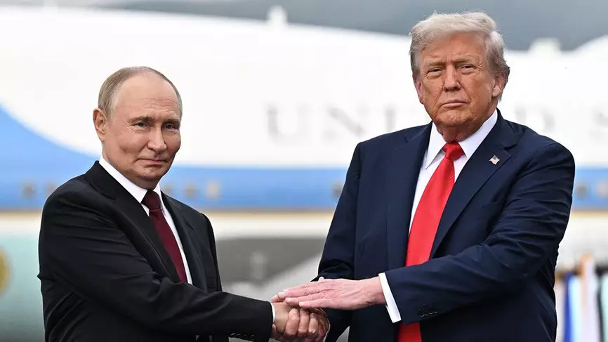 «Соғысты аяқтайтын уақыт келді»: Трамп Путинмен сөйлескеннен кейін маңызды мәлімдеме жасады