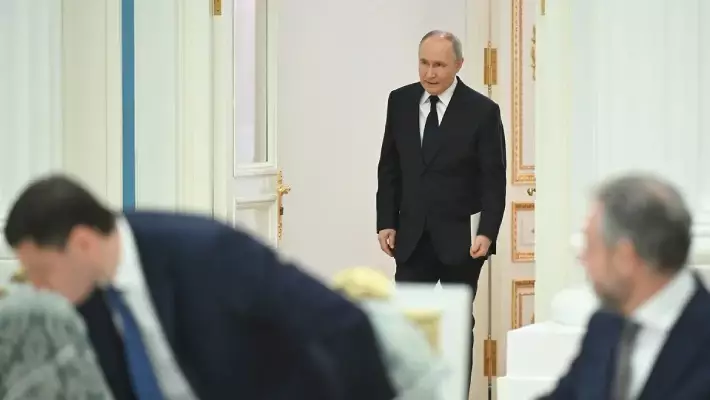 Российские миллиардеры выводят капитал за рубеж – Bloomberg