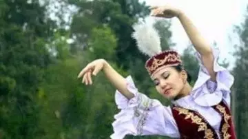  «Алтайдың ар жағынан келген ару» әні ғашықтықтан туған ән емес 