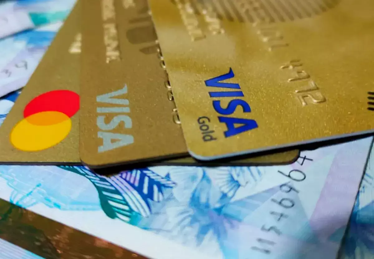 Нацбанк РК предупредил продавцов, требующих только наличные: чем это грозит - новости на Lada.kz 17.07.2026