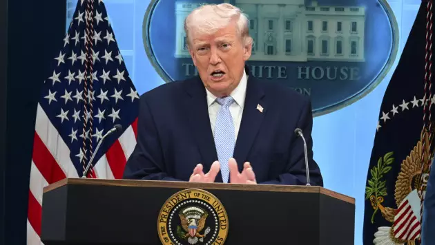 "Помогите" - чемпион мира из Испании обратился к Дональду Трампу