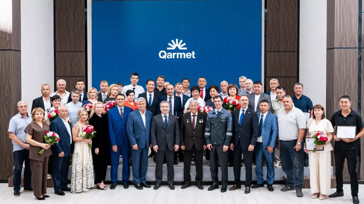  Qarmet металлургтері құрметті марапаттарға ие болды 