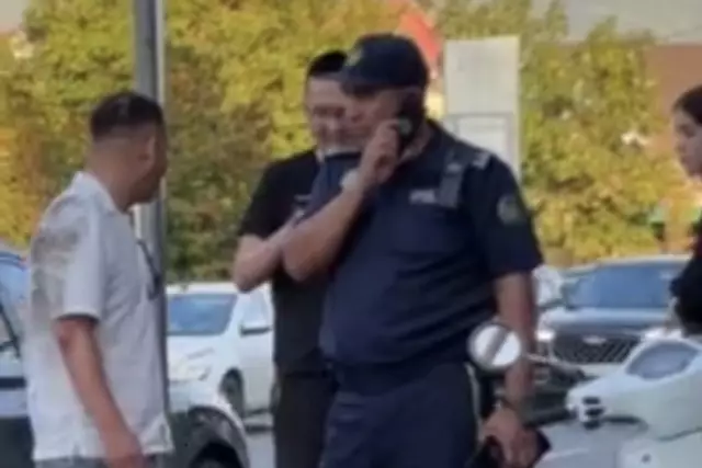 "Әдейі қақты": Алматы полициясы желіде тараған видеоға қатысты түсініктеме берді