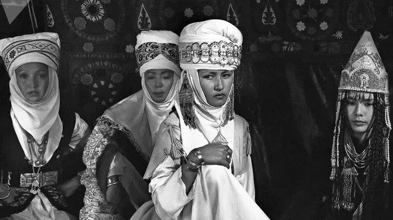  Қандай жағдайда келін сәлем салмайды? 