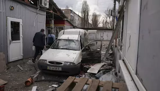 Только дураки не боятся: украинцы адаптируются к жизни под постоянными российскими атаками дронов.