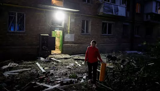 Россия нанесла массированный удар баллистическими ракетами по Киеву.
