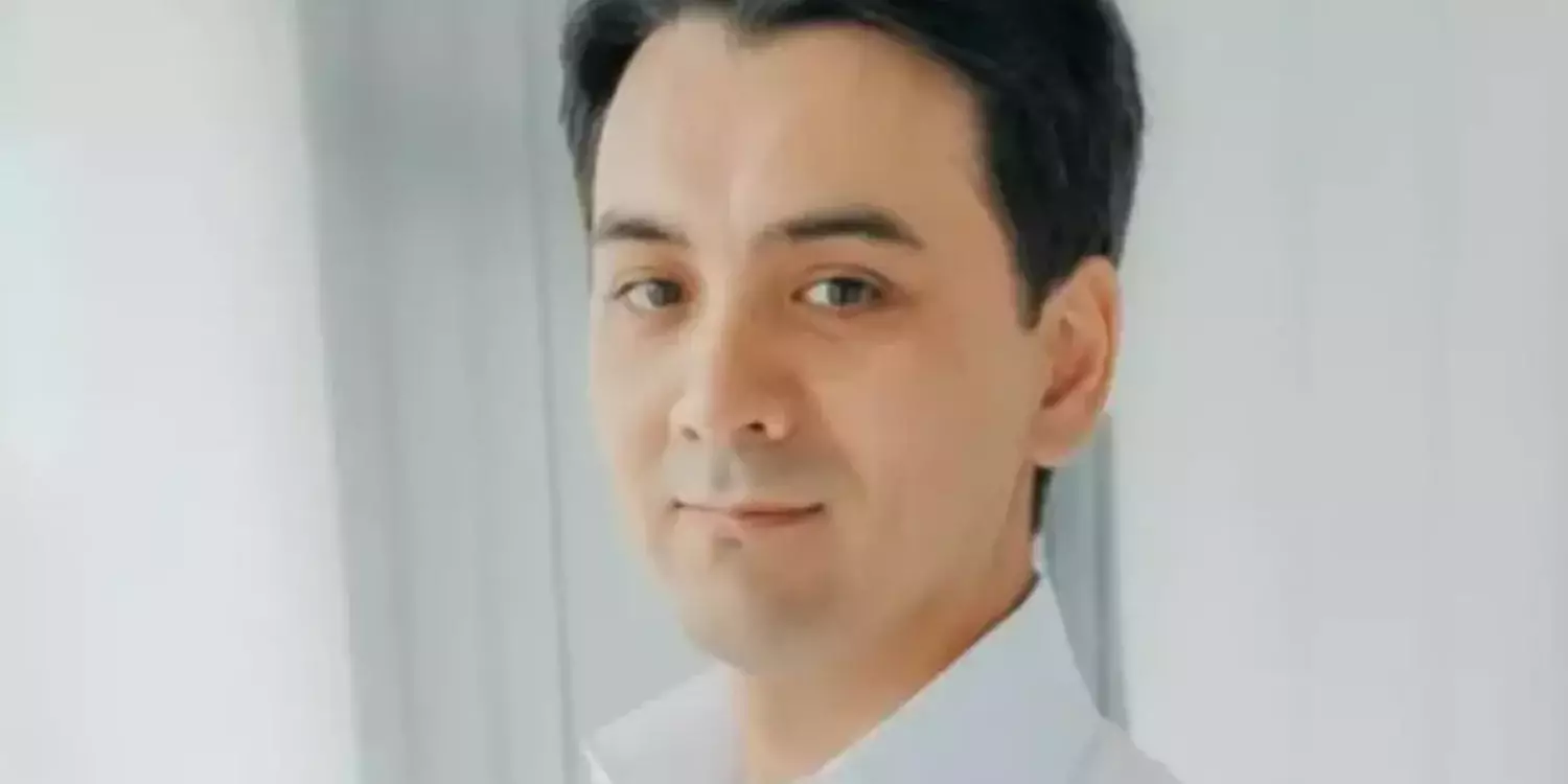​«Алып қашып кеттім»: әнші Айдар Тұрғамбек қалай үйленгенін айтты