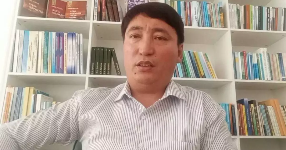  Саясаттанушы Айдос Бәделұлы: Партиялар арасында мүлде бәсеке жоқ 