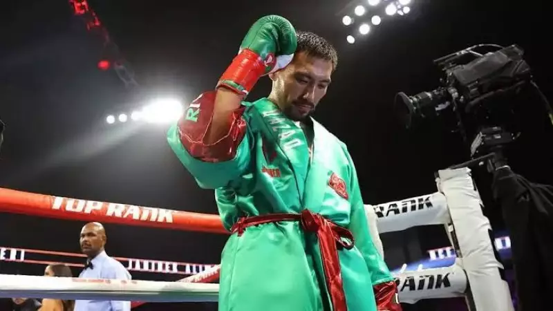 Жәнібек Әлімханұлы WBO белбеуінен бас тартты