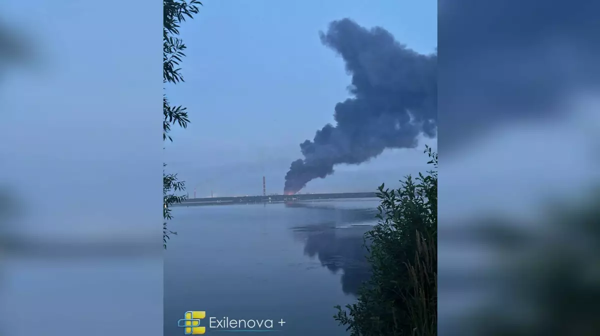 В Липецке после ракетной атаки произошел крупный пожар