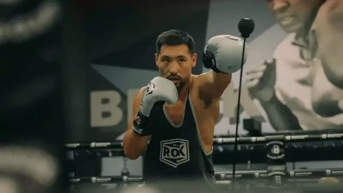  Жәнібек Әлімханұлы WBO чемпиондық атағынан ресми түрде бас тартты 