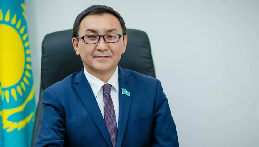 Махамбет Өтемісұлы атындағы университеттің ректоры ұсталды