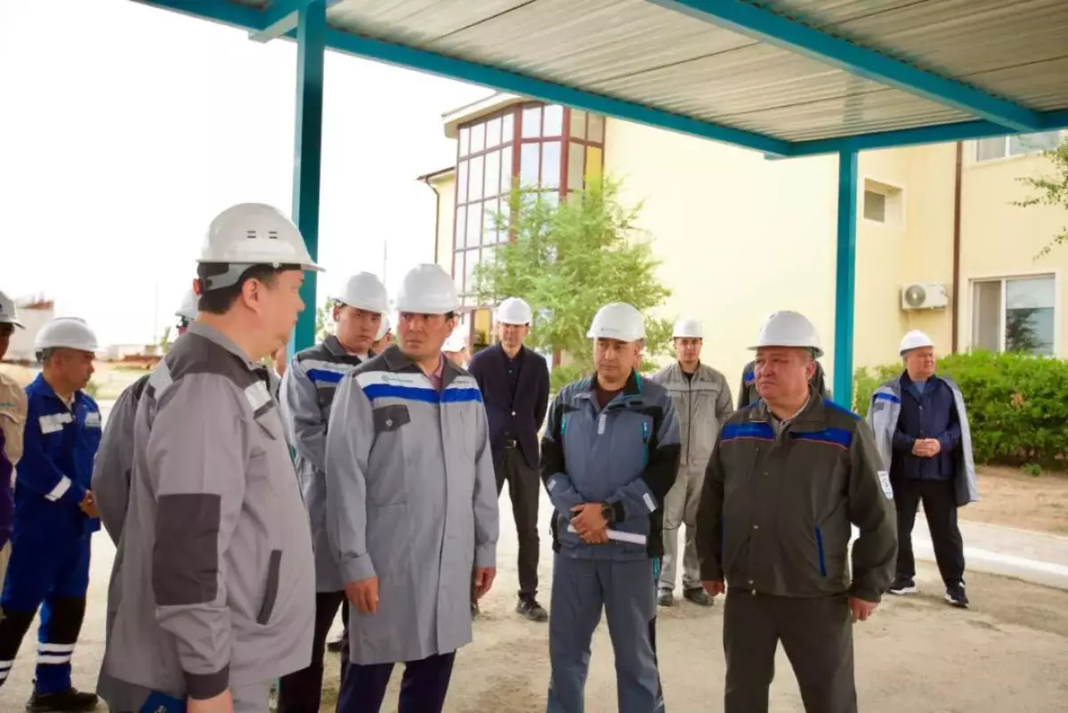 Ерлан Аккенженов потребовал ускорить строительство газоперерабатывающего завода в Жанаозене