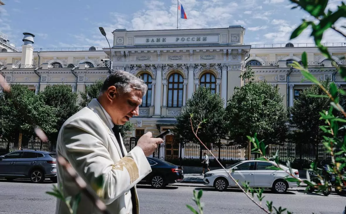 Кредитные рейтинги эмитентов снижаются. Где и когда ждать дефолтов