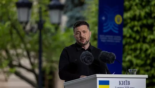Украина назначила нового главнокомандующего после протестов и раскола в руководстве.