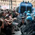 Италию охватили беспорядки после гибели иммигранта из Марокко