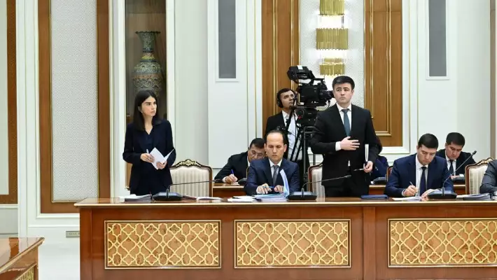 Президент поручил Саиде Мирзиёевой провести анализ работы посольств