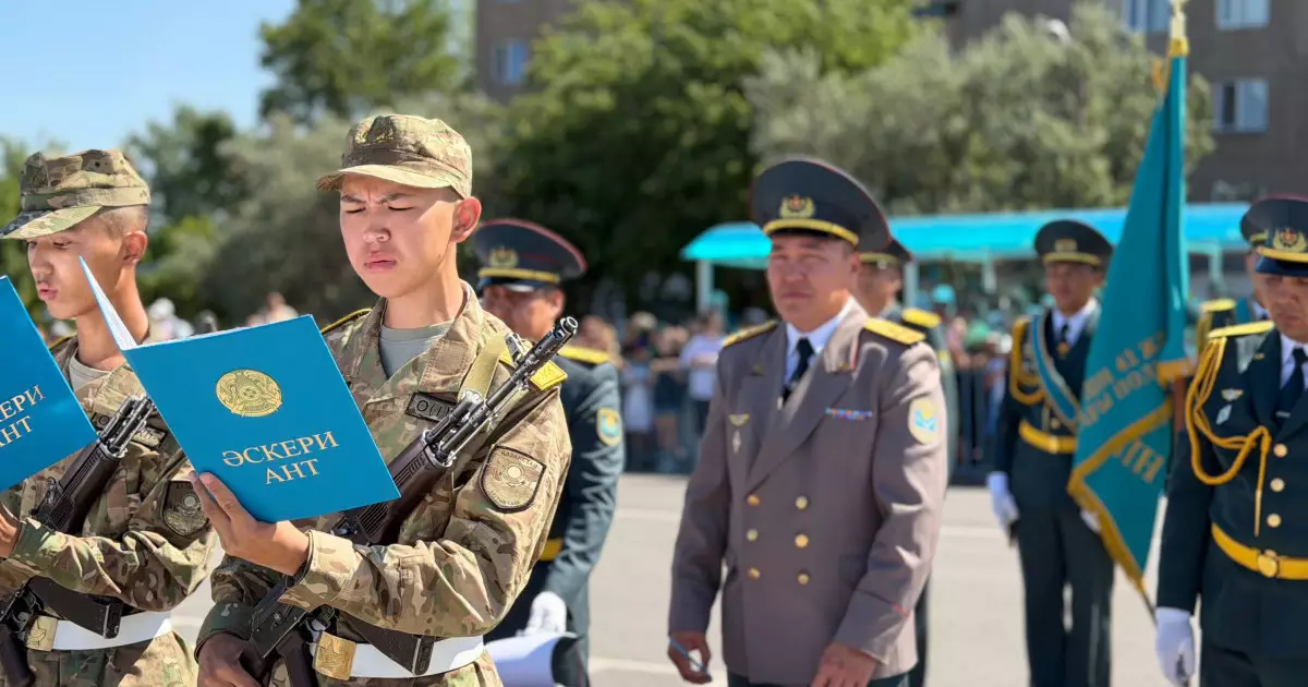  Қарағандыда 220-ға жуық жас сарбаз Әскери ант қабылдады 