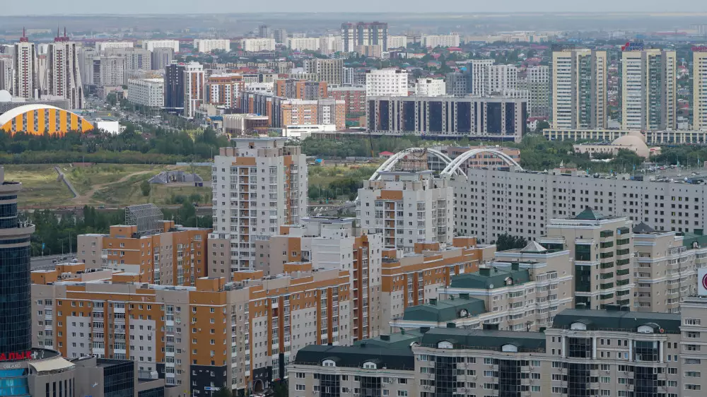 Үш түстен артық емес: Астанада қасбеттерге арналған ереже енгізіледі