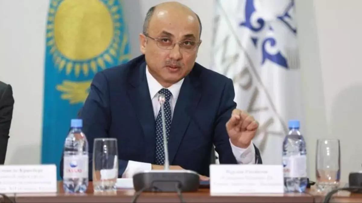  Бұрынғы мемлекеттік кіріс вице-министрі Нұрлан Рахметов қайтыс болды 