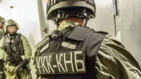  Есірткі ісі: көліктегі полиция қызметкерлері күдікке ілінді 