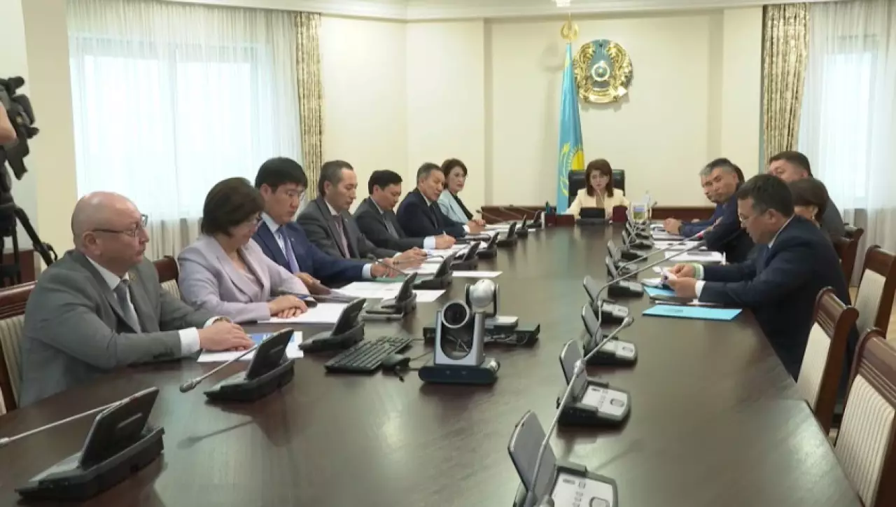 В Правительстве рассмотрели меры по охране здоровья населения