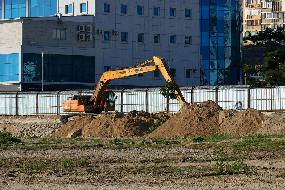 На реконструкцию набережной в Актау уже освоено 650 млн тенге: чиновники объяснили отсутствие видимых работ - новости на Lada.kz 23.07.2026