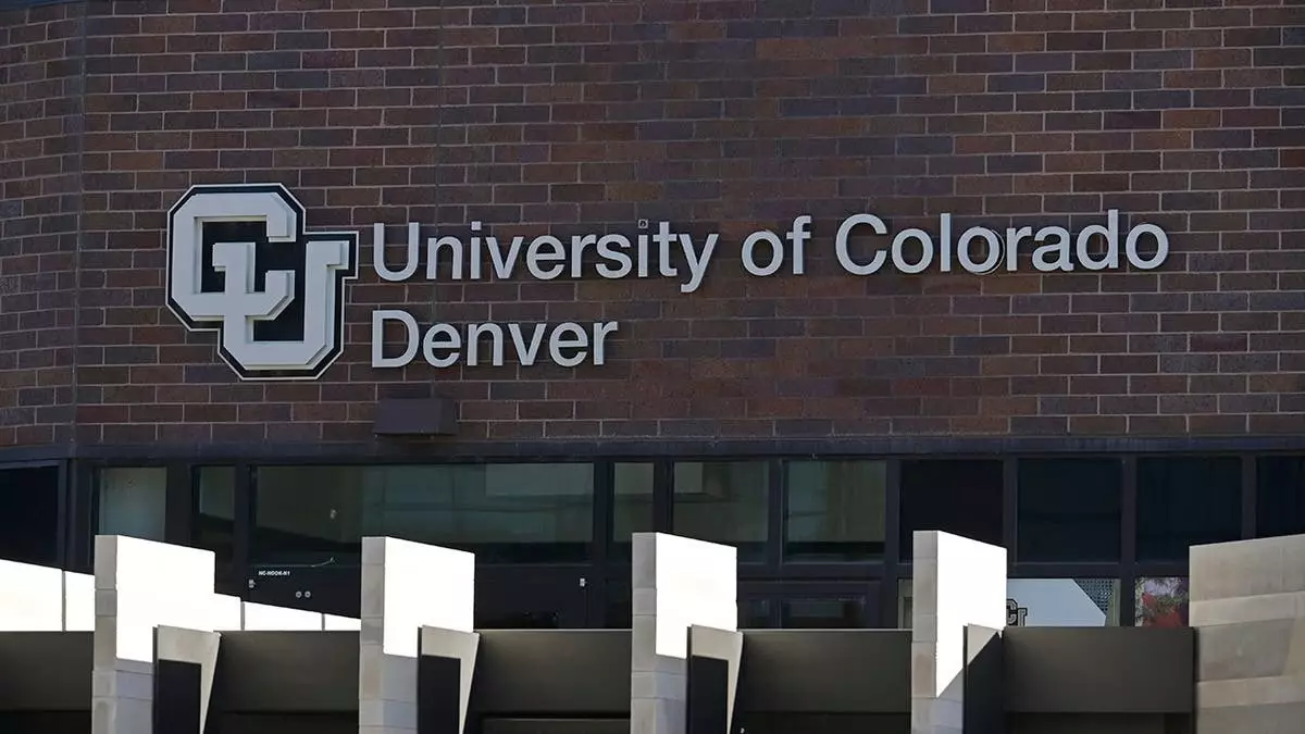 Министерство юстиции США подало в суд на Колорадо из-за предоставления внутриштатной оплаты обучения и финансовой помощи нелегальным иммигрантам.