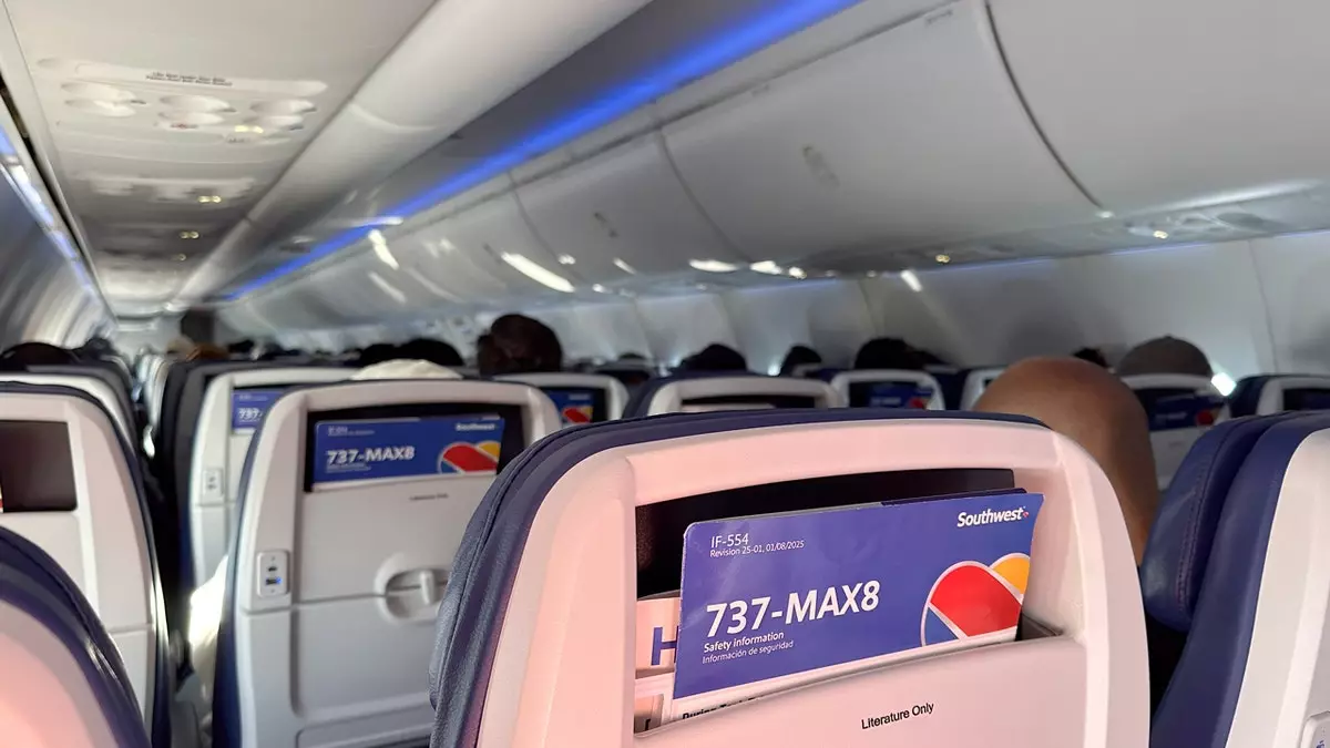 Сотрудники ICE арестовали бортпроводника Southwest Airlines в Нэшвилле за превышение срока действия визы с 2021 года.