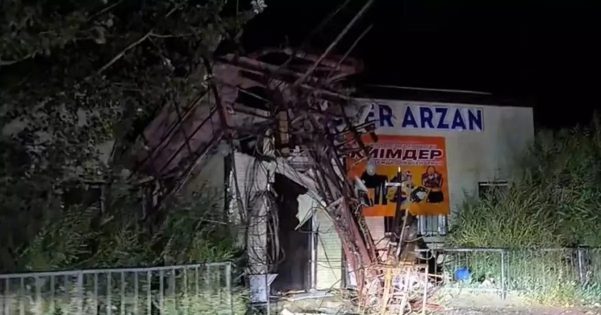  Дауылдан 47 метрлік мұнара құлаған Байғанин ауданында ұялы байланыс қалпына келтірілді 