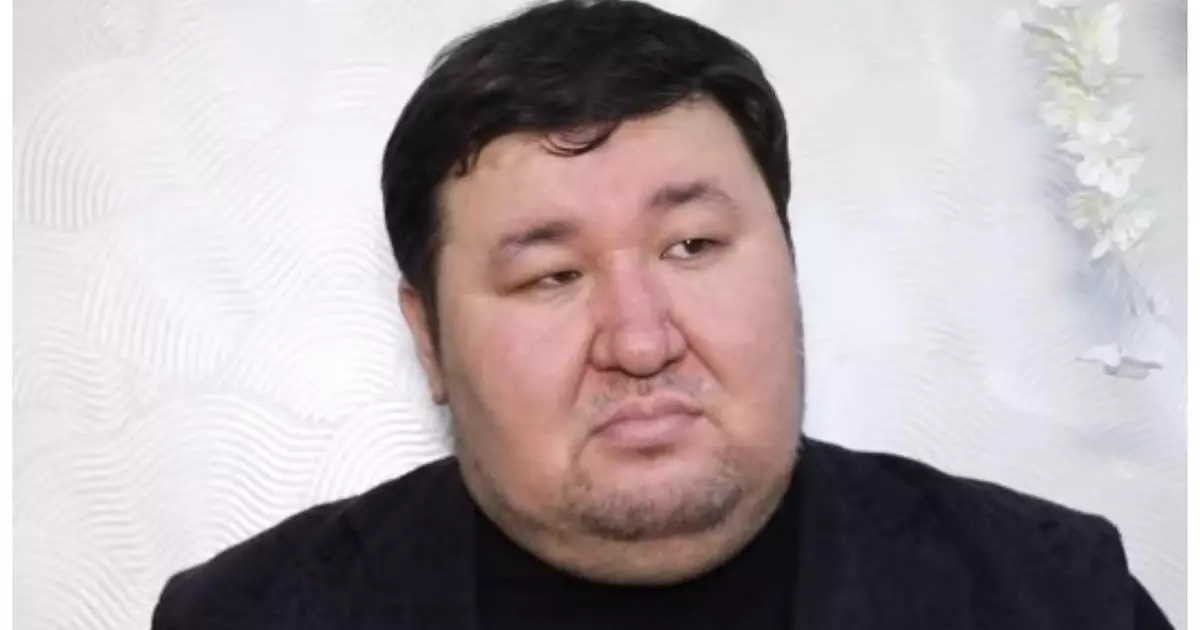  `Адамдыққа жат`: Жасұлан Базарбаев әйелдерді қыз не бала туғаны үшін кінәлайтындарды сынға алды 
