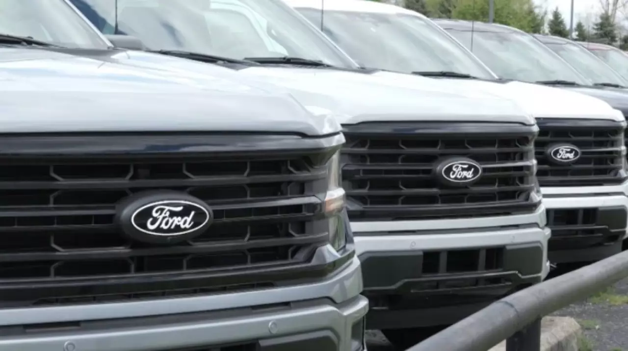Ford отзывает 565 тысяч авто из-за риска возгорания