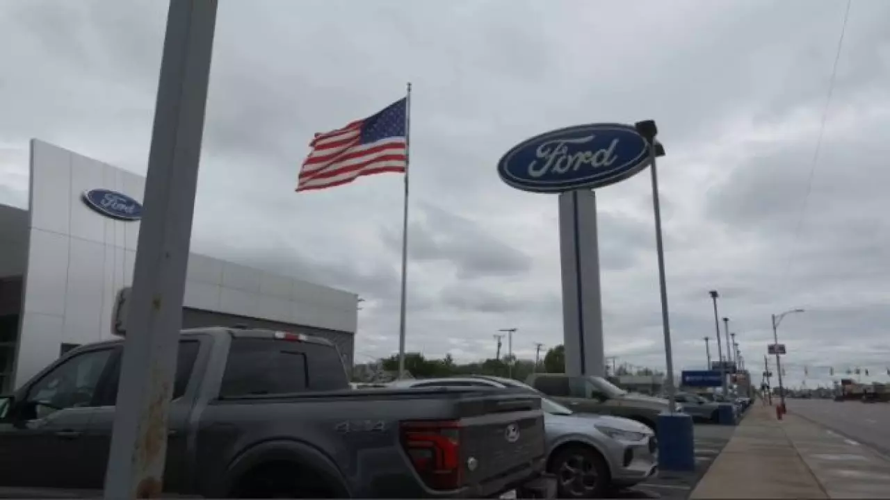 Ford 565 мың көлікті қайтарып жатыр
