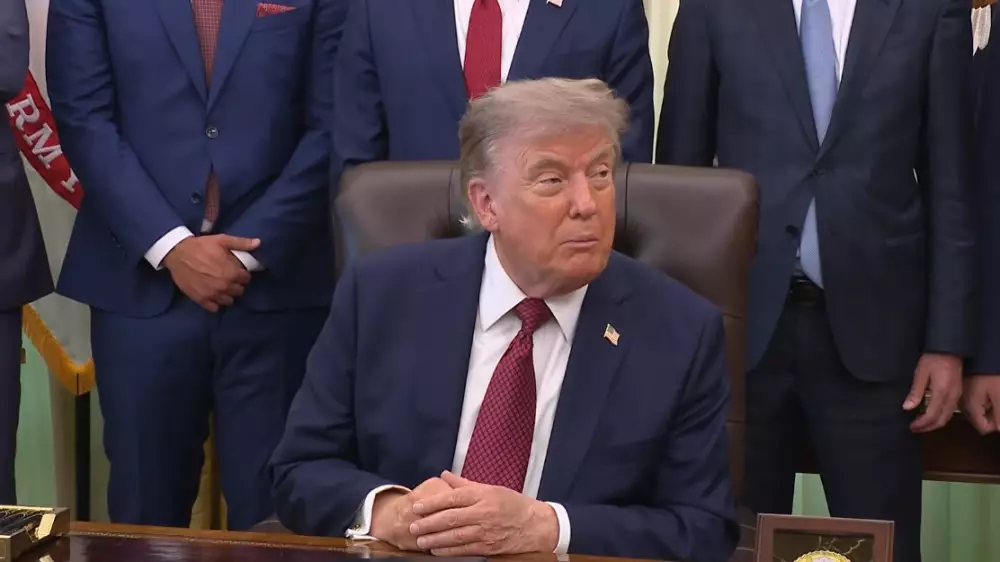 Трамп: “Мен болмағанда, Израиль баяғыда-ақ жойылып кетер еді“