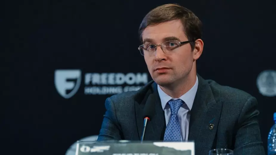 Тимур Турлов может стать президентом FIDE после ухода Дворковича. С кем он будет бороться? 