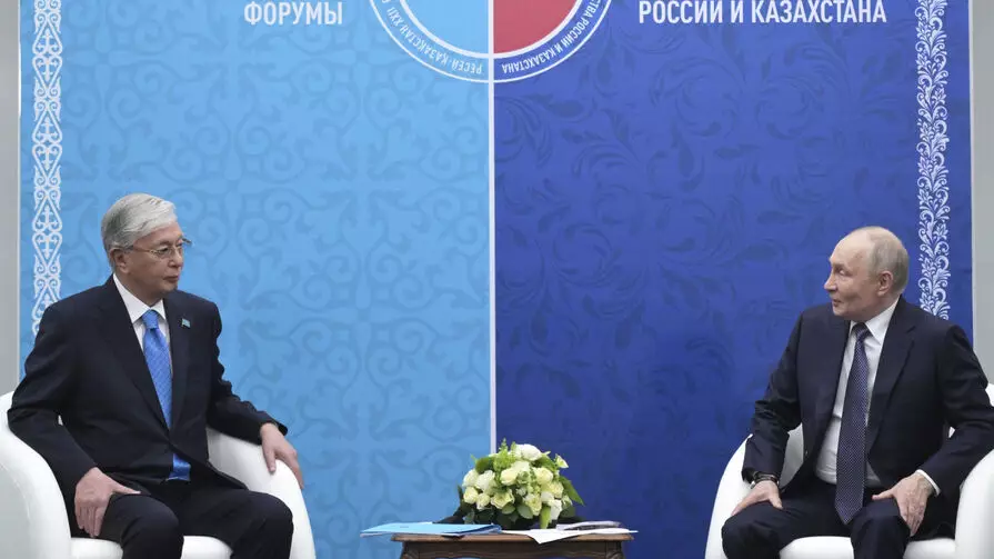 Қысым-Жомарт Тоқаев Ресей мен Украина арасындағы қақтығысты уақытша тоқтата тұруды ұсынды
