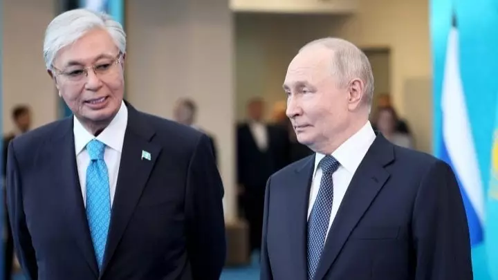  Тоқаев Путинге Украинадағы қақтығысты тоқтатуды ұсынды 