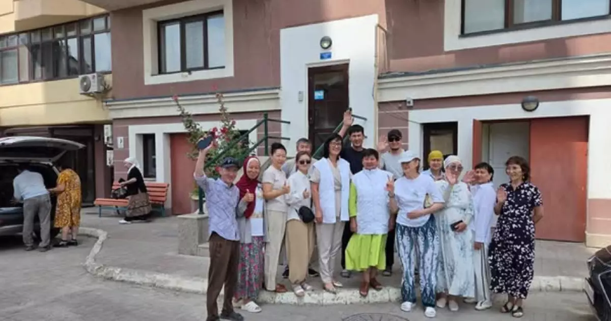  Қазақстан Халық партиясының өкілдері Атырау жұртшылығымен кездесті 